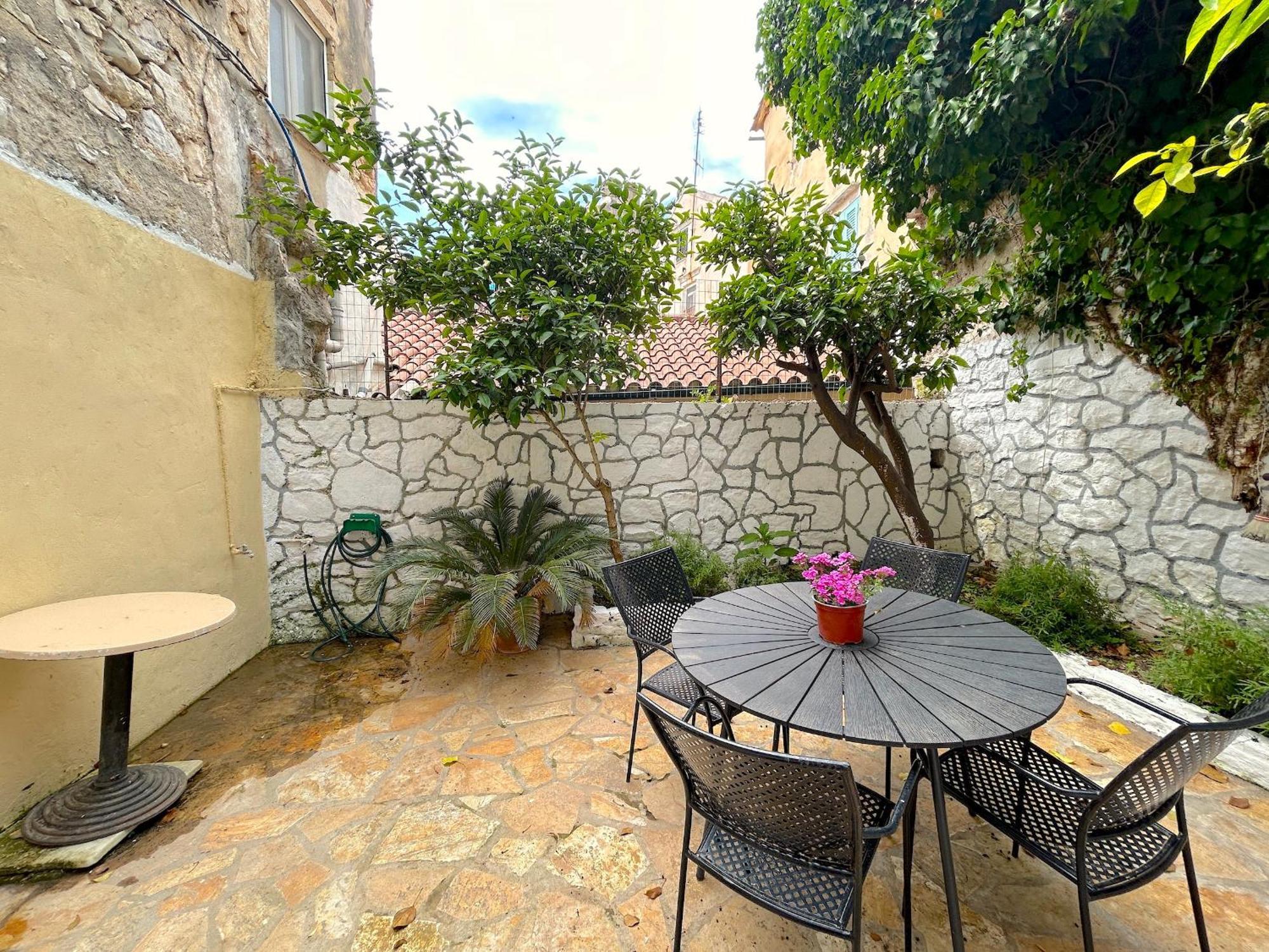 Traditional House With Ivy Garden Corfu  Exterior photo